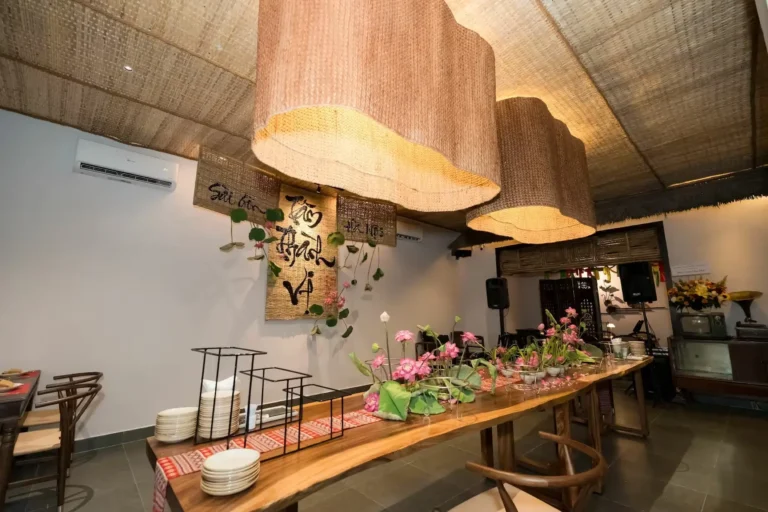 Hue’s Responsible Tourism: Sustainability, Heritage, and Culinary Excellence at Vị Huế Café.